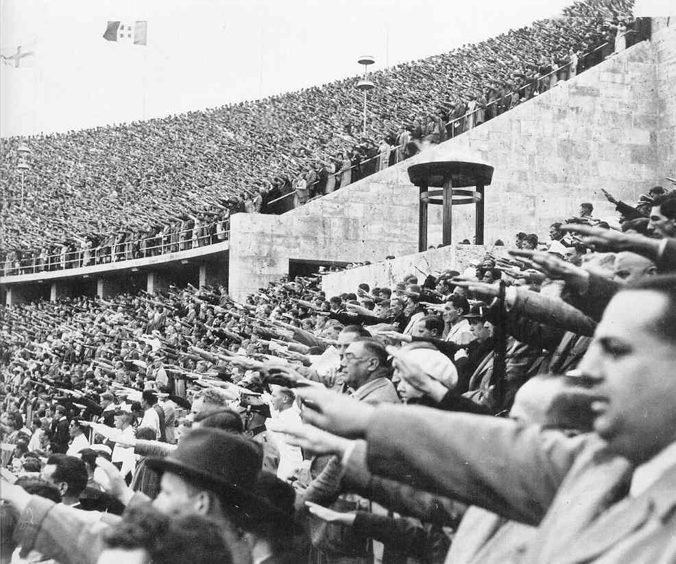 Церемония открытия летних олимпийских игр 1936 года в Берлине