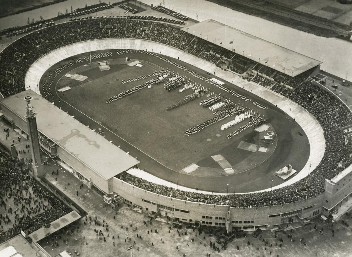 Открытие Олимпиады 1928 года в Амстердаме