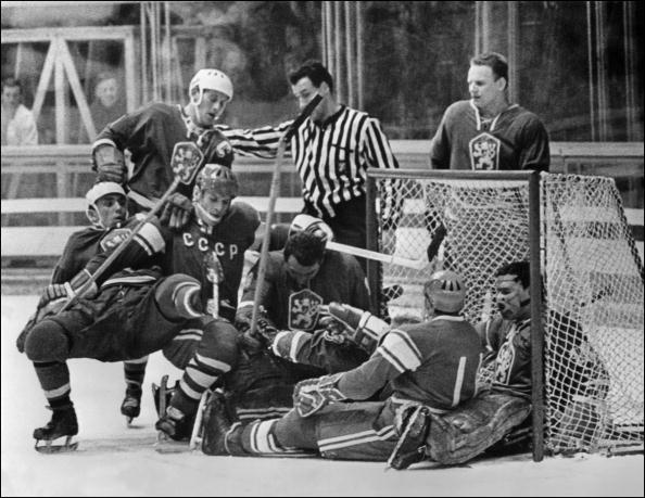 Хоккей на Олимпийских играх 1968 года